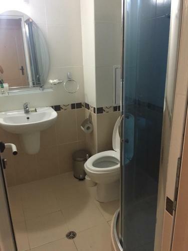 Apartment See Breeze