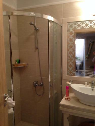 Harmony Suites 3 Apartment