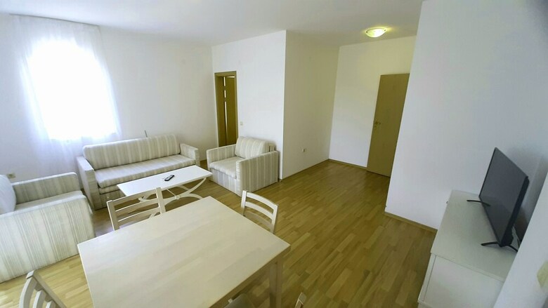 Corsica Apartments