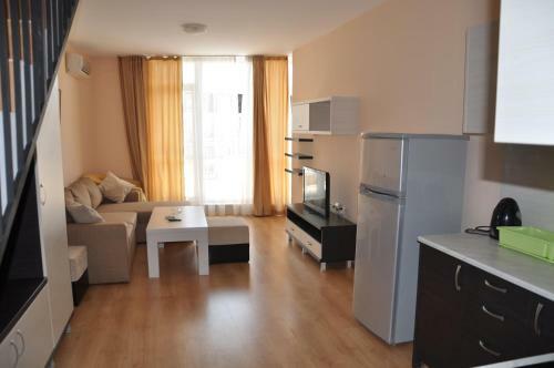 Luxor Apartments