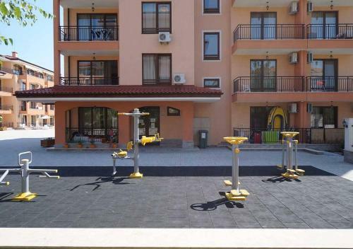 Star Dreams Apartments
