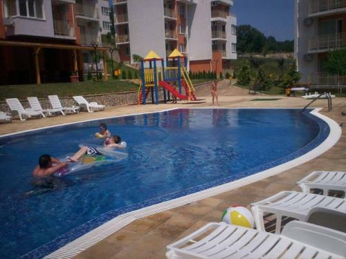 Apartamentos Crown Fort Club Studio