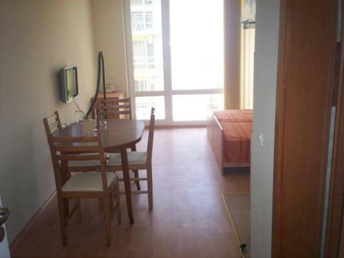 Apartamentos Crown Fort Club Studio