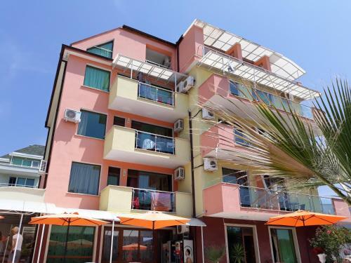 Apartments Ralitsa Complex Saint Vlas