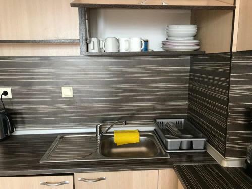 Lazur 5 Nadezhda Apartment