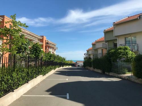 Apartamento Miracle Studio At Sea Shore Complex