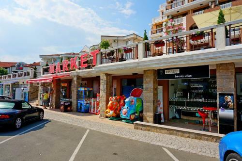 Gt Caprice Apartments
