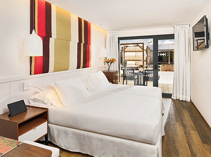 Apartamentos Las Palmeras I & II