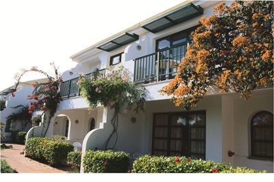 Apartamentos Las Palmeras I & II