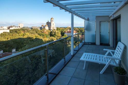 City Apartments Triumph