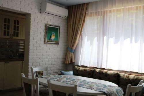 Central Varna Apartment - Lets4holiday