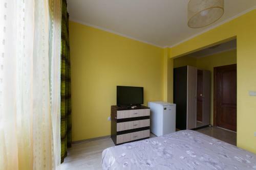 Hostal Guest House By The Captain