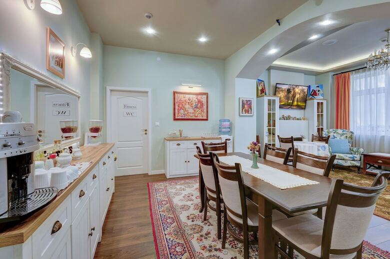 Hostal City Boutique Inn