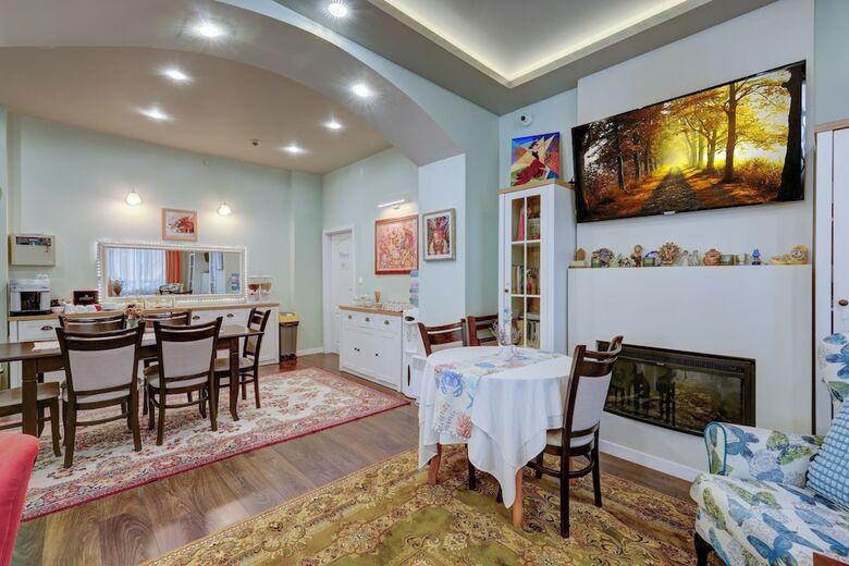 Hostal City Boutique Inn