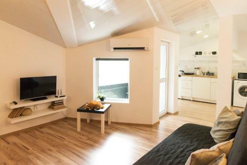 Apartamento Balabanov White