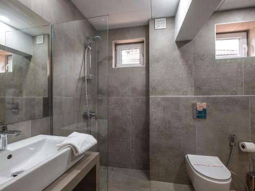 Hotel Caro Apartments & Rooms