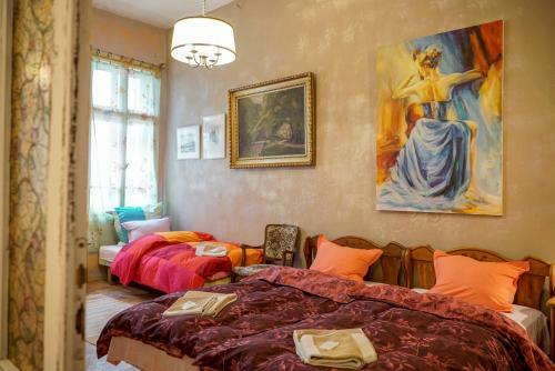 Rooster Hostel