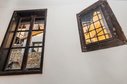 Hostal The Lion's Residence