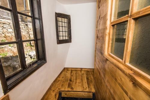 Hostal The Lion's Residence