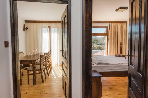 Hostal The Lion's Residence