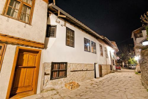 Hostal The Lion's Residence