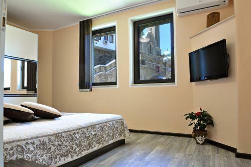 St George Apartment