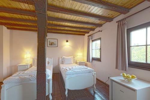 Hostal History Inn Unique Guest House