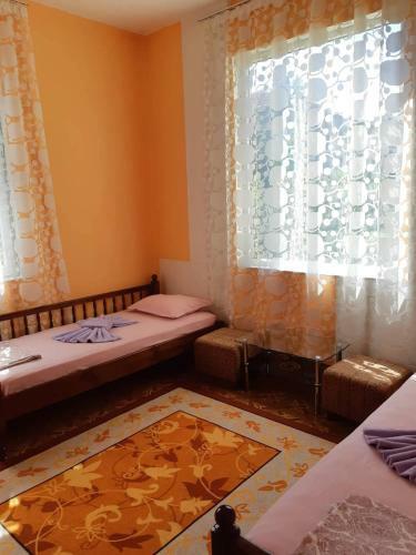 Yankov Apartments