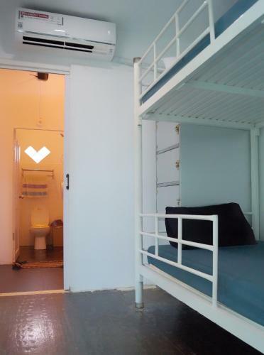 Albergue Karma Traders Kampot