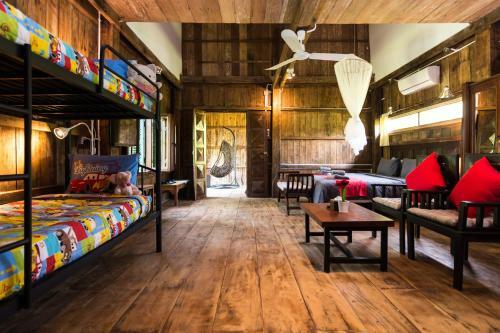 Hotel Kampot River Residence