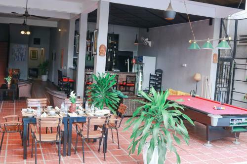 Hostal Sy Guesthouse