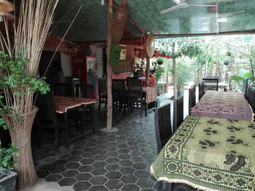 Chong Phov Khmer Homestay