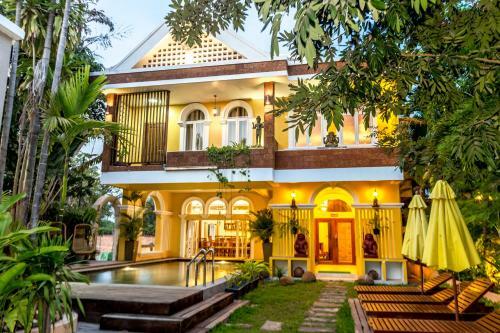 Sambath Reach D' Angkor Hotel