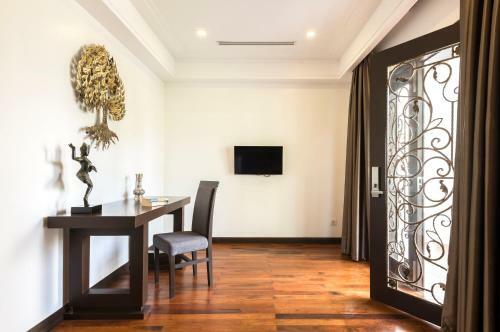 J's Links Angkor Boutique Hotel
