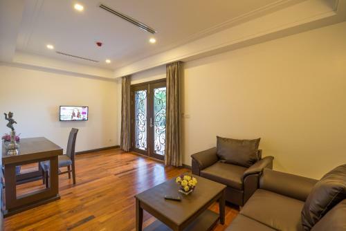 J's Links Angkor Boutique Hotel