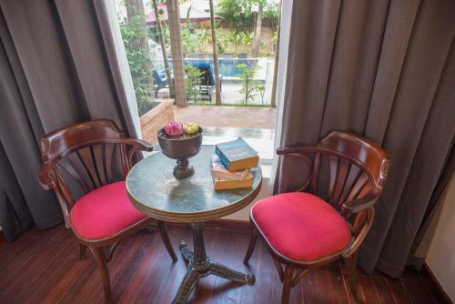 Naga Gate Boutique Hotel