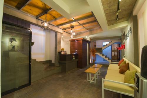 Joyohostel ??