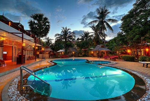 Suryavara Residence Hotel