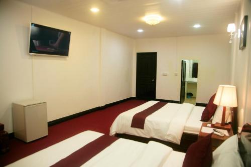 Hostal Family Lodges