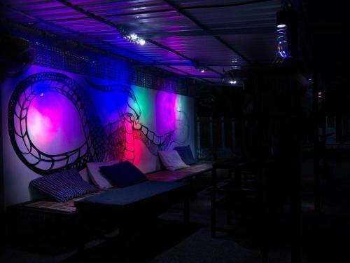 Aura Hostel & Bar Siem Reap