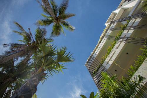Hotel Grand Elysee La Residence