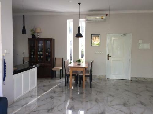 Landmark Pool Villa I