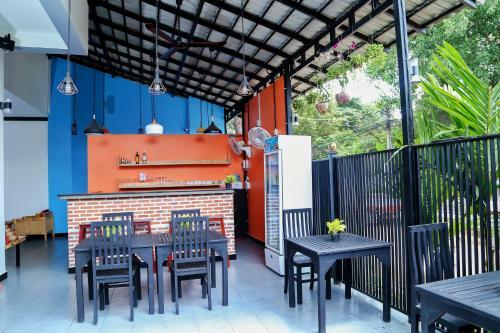Noni Tree Hostel