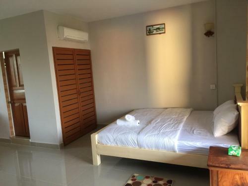 Hostal Baray Siem Reap House