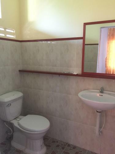 Hostal Baray Siem Reap House