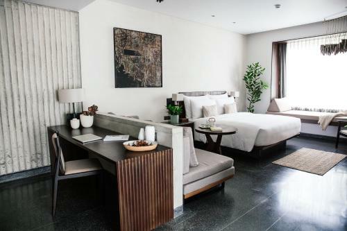 Hotel Treeline Urban Resort