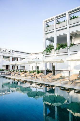 Hotel Treeline Urban Resort