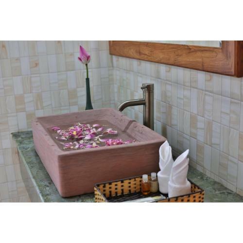Angkor Diamond Pool Villa