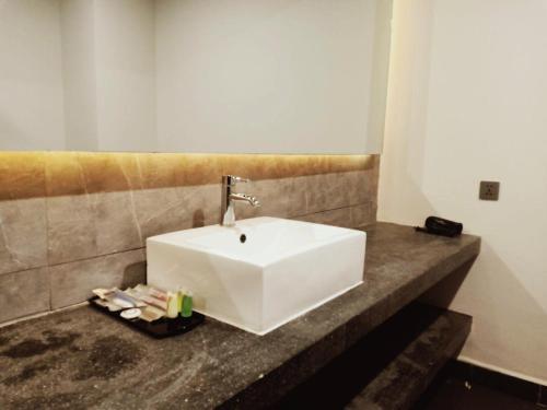 Furi Time Square Hotel