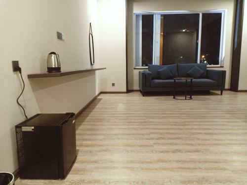 Furi Time Square Hotel